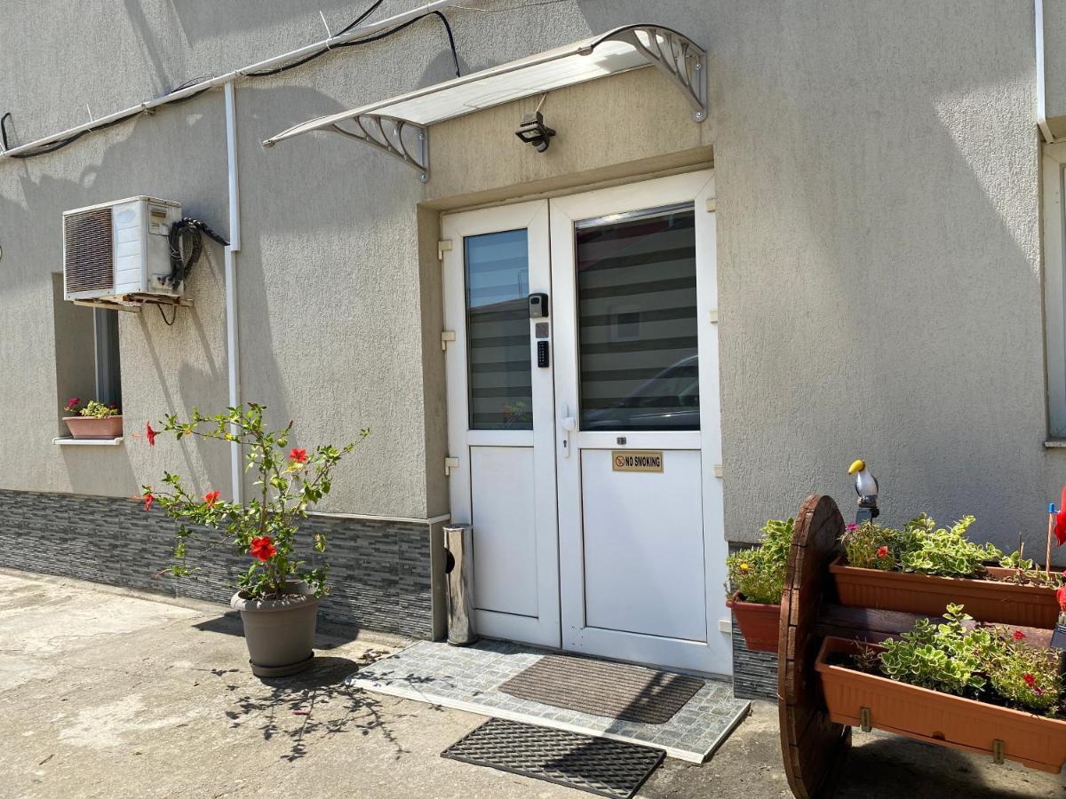 Urseni Studio Apartment Timişoara Buitenkant foto